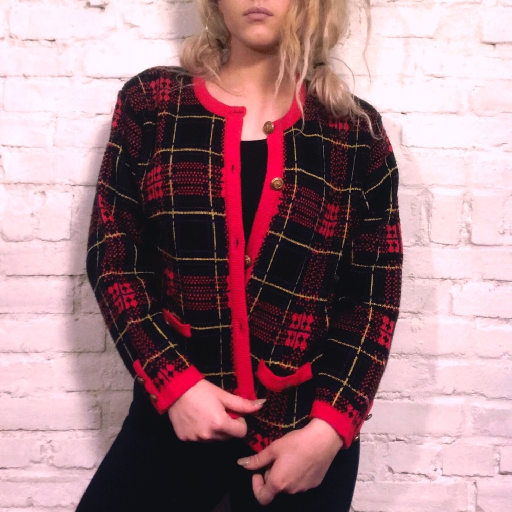 VTG  BADDIE ✨WESTBOUND PLAID CARDIGAN